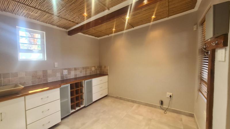 To Let 3 Bedroom Property for Rent in Pinelands Western Cape